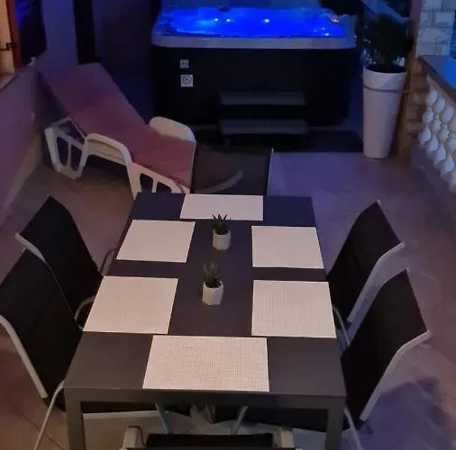 Joki 公寓 诺维·维诺多尔斯基